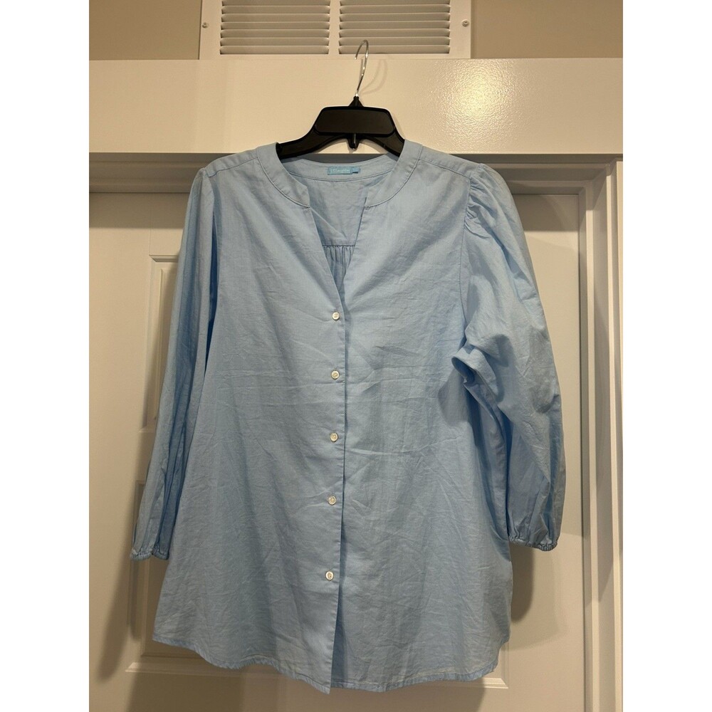J.McLaughlin size Large Shirt Light Blue Button 3/4 Sleeve cotton Top Classic